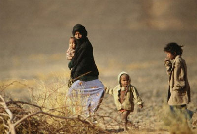 Un desierto de libertad: mujeres de una familia en la región del Erg Chech, en el Sáhara argelino.