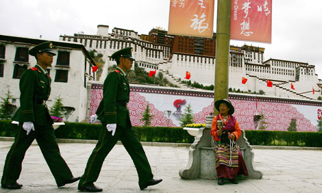 China_vigilancia_Tibet