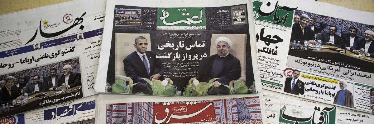 Un periódico iraní muestra el primer contacto entre Barack Obama y Hasan Rohaní (Behrouz Mehri/AFP/Getty Images).