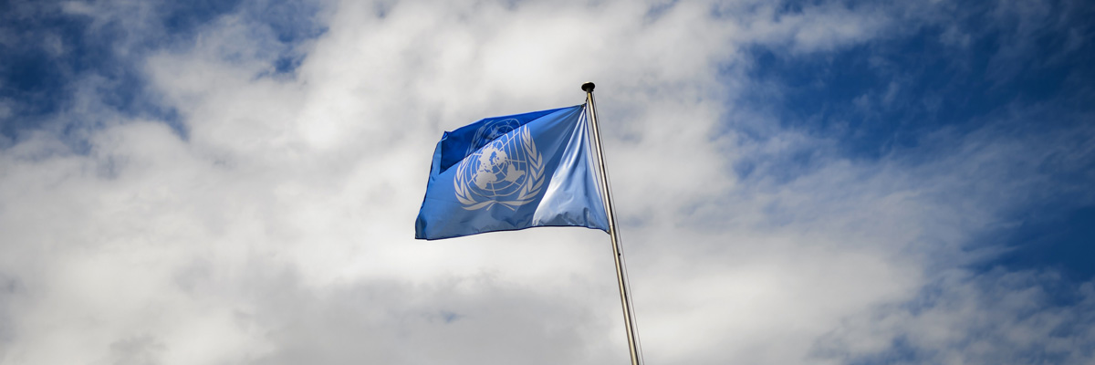 La bandera de Naciones Unidas ondea en la sede de la organización en Ginebra, Suiza. Fabrice Coffrini/AFP/Getty Images)