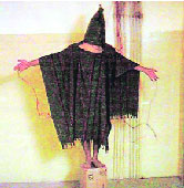 Vergonzoso: Foto de un detenido en Abu Ghraib.