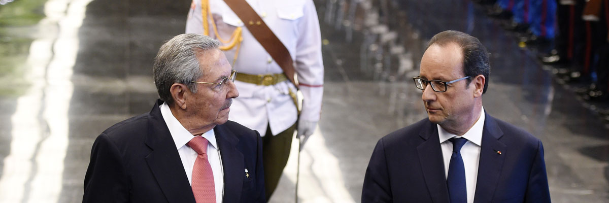 El Presidente cubano, Raúl Castro, con su homólogo francés, Francois Hollande, en La Habana, mayo de 2015. Alain Jocard/AFP/Getty Images