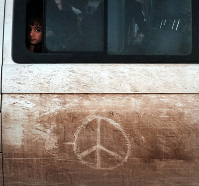 Un refugiado procedente de Turquía llega a la isla de Lesbos, Grecia. (Spencer Platt/Getty Images)