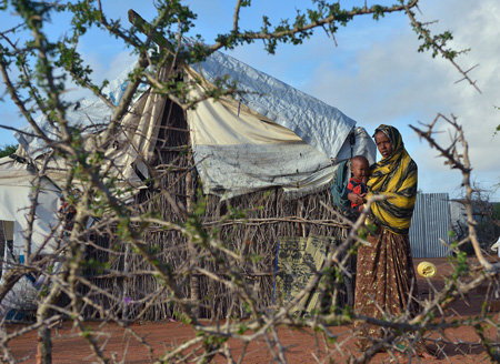 Una mujer refugiada de Somalia en el campo de Dadaab, Kenia. (Tony Karumba/AFP/Getty Images)