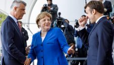 Alemania y Francia entran en juego en los Balcanes