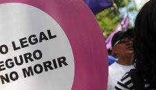 La batalla por despenalizar el aborto en América Latina